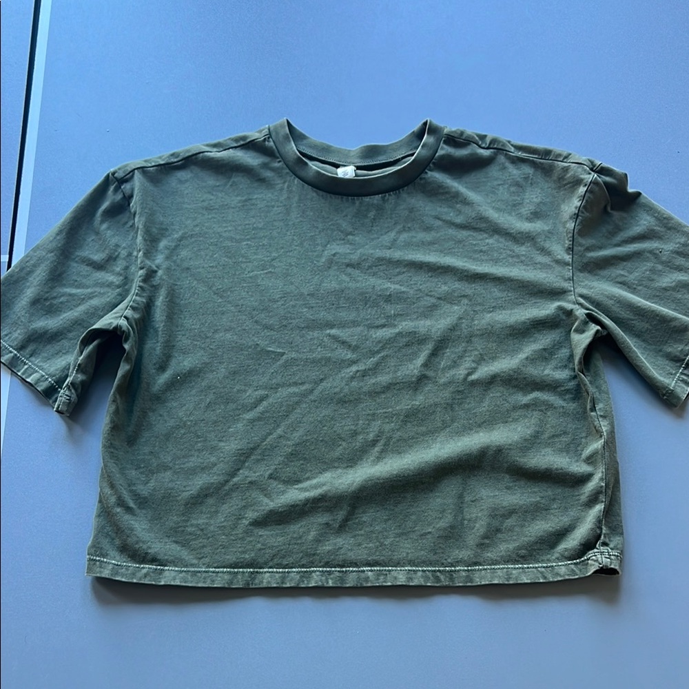 Green Cropped T-Shirt